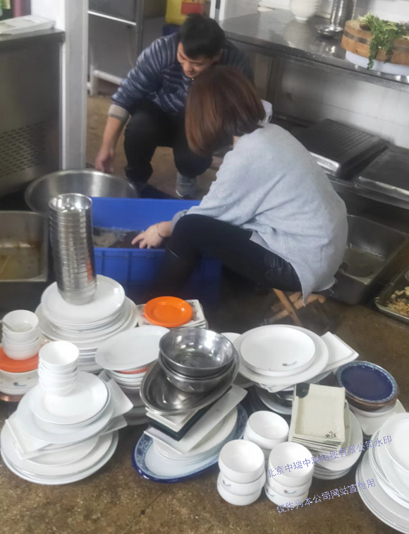 元旦假期，默默奉獻(xiàn)